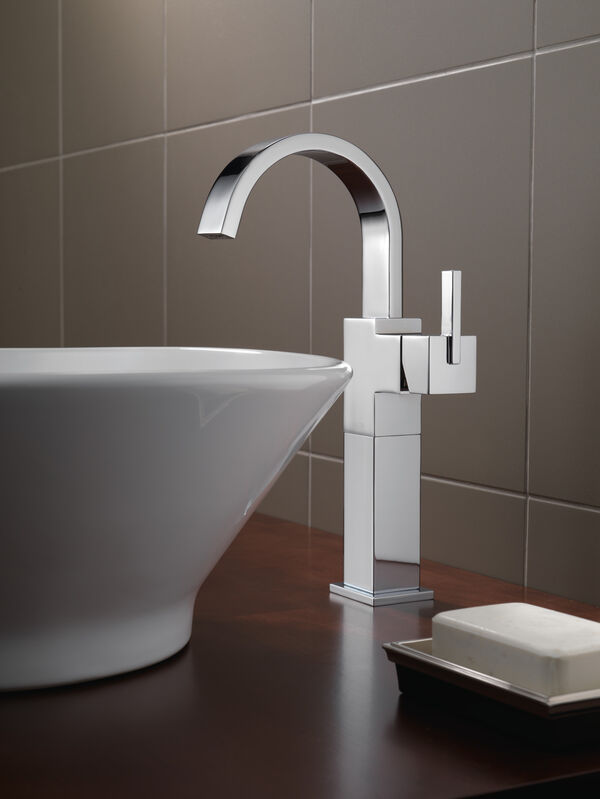 Single Handle Vessel Bathroom Faucet in Chrome 753LF Delta Faucet