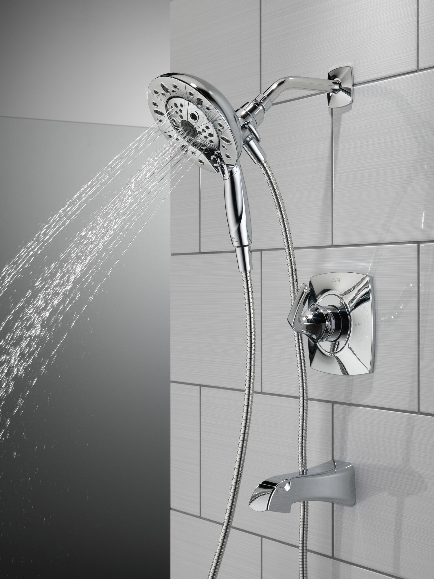 Monitor(R) 14 Series Tub and Shower with In2ition(R) Two-in-One Shower in  Chrome