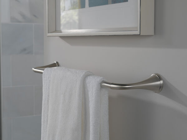 Towel Bar in Stainless 73324-SS | Delta Faucet