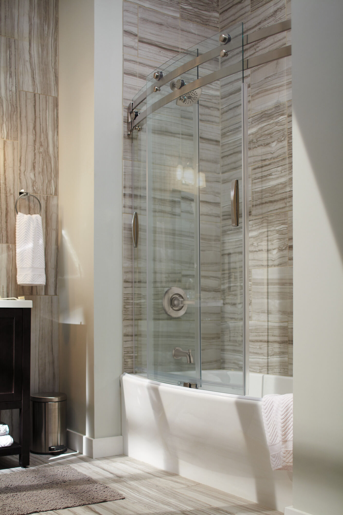 seamless shower doors for tubs