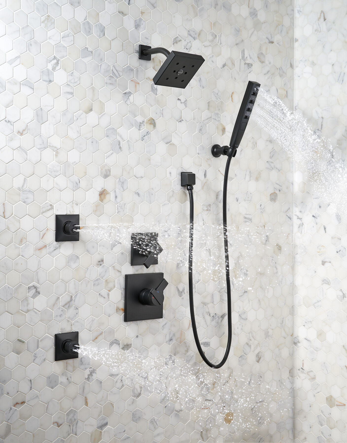 Bathroom Accessory Brass 4 Functions Hand Shower Set with Matt Black Wall  Mounted Water Outlet Bracket - China Shower Set, Shower