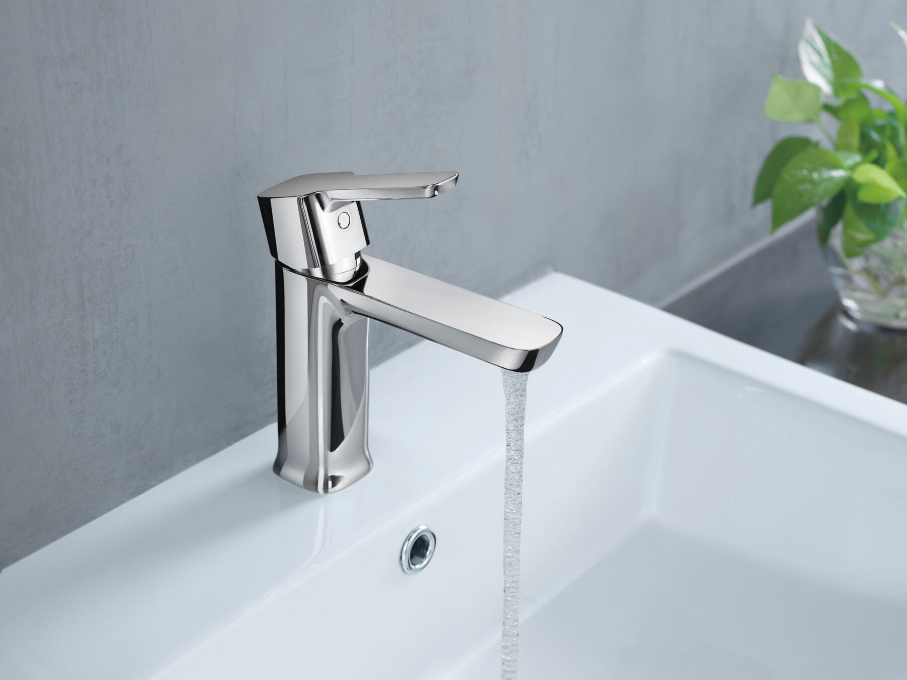 Single Handle Project-Pack Bathroom Faucet in Chrome 581LF-PP