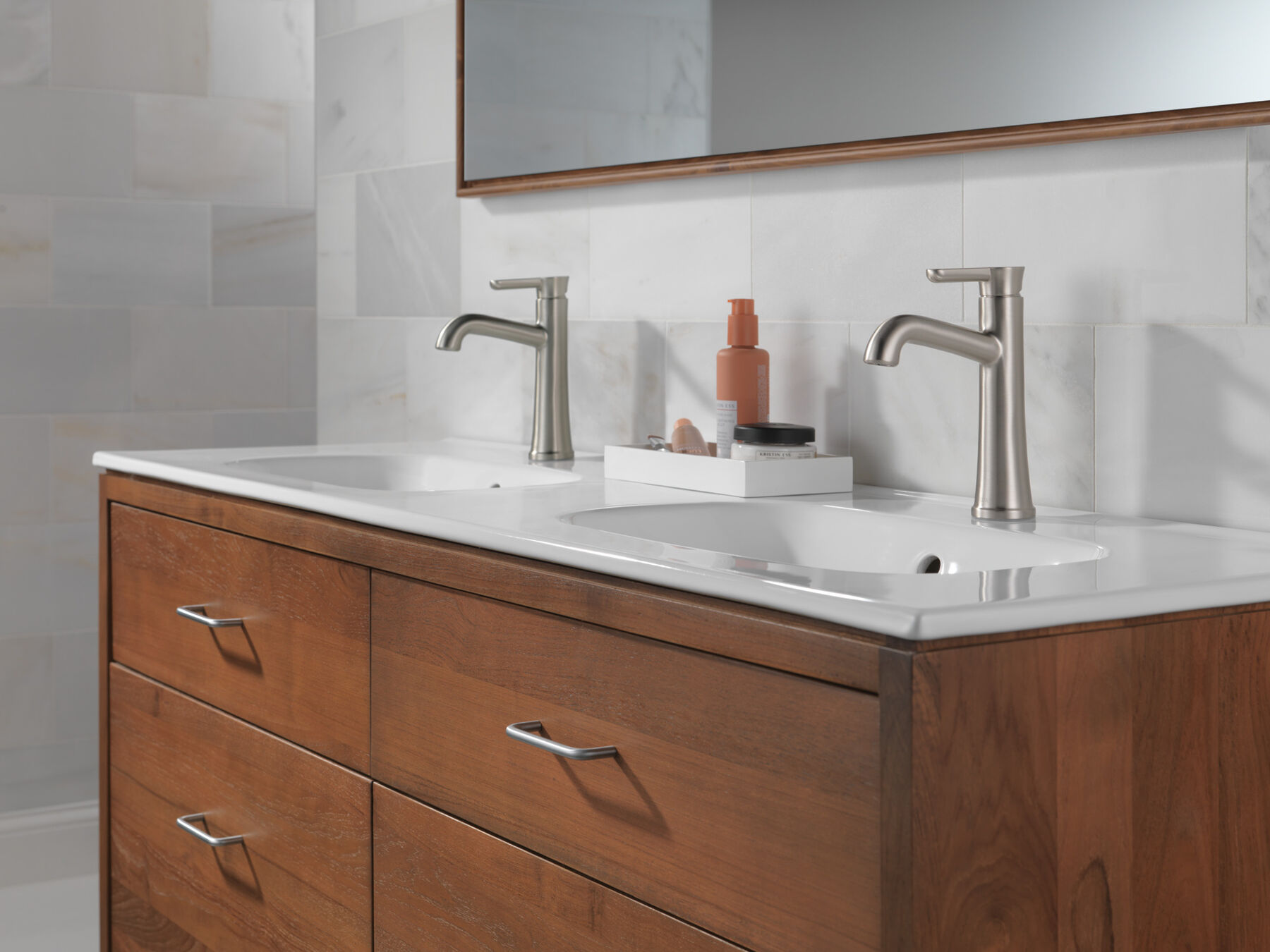 Guide to Selecting Bathroom Cabinets, HGTV