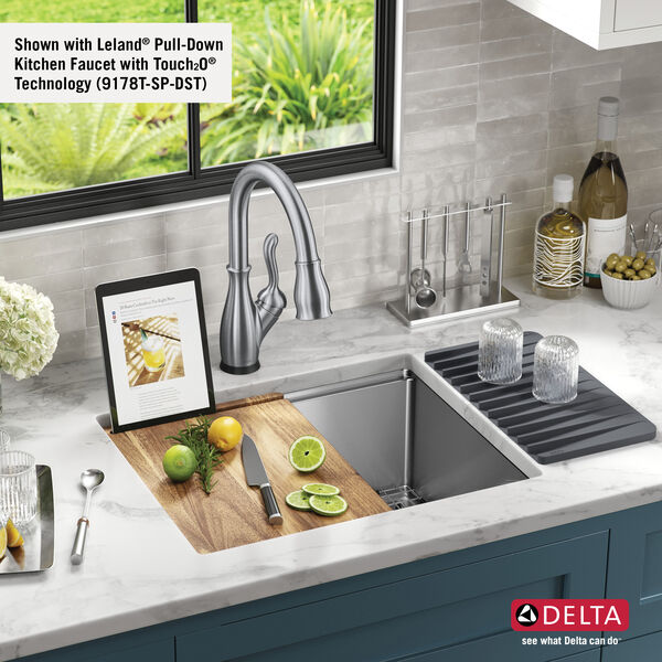 DELTA FAUCET 95B9132-23S-SS Lorelai Workstation Kitchen Sink Undermount 16 Gauge Stainless Steel Single Bowl with WorkFlow Ledge and Kit of Accessor - 1