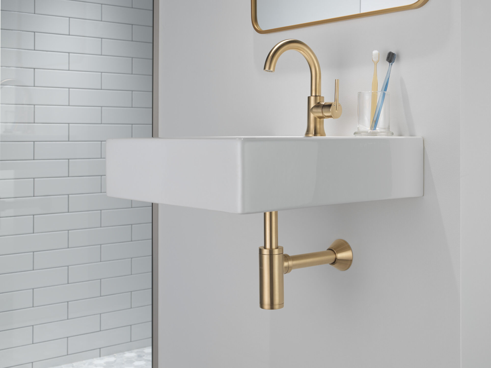Single Handle High-Arc Bathroom Faucet in Champagne Bronze 559HA 