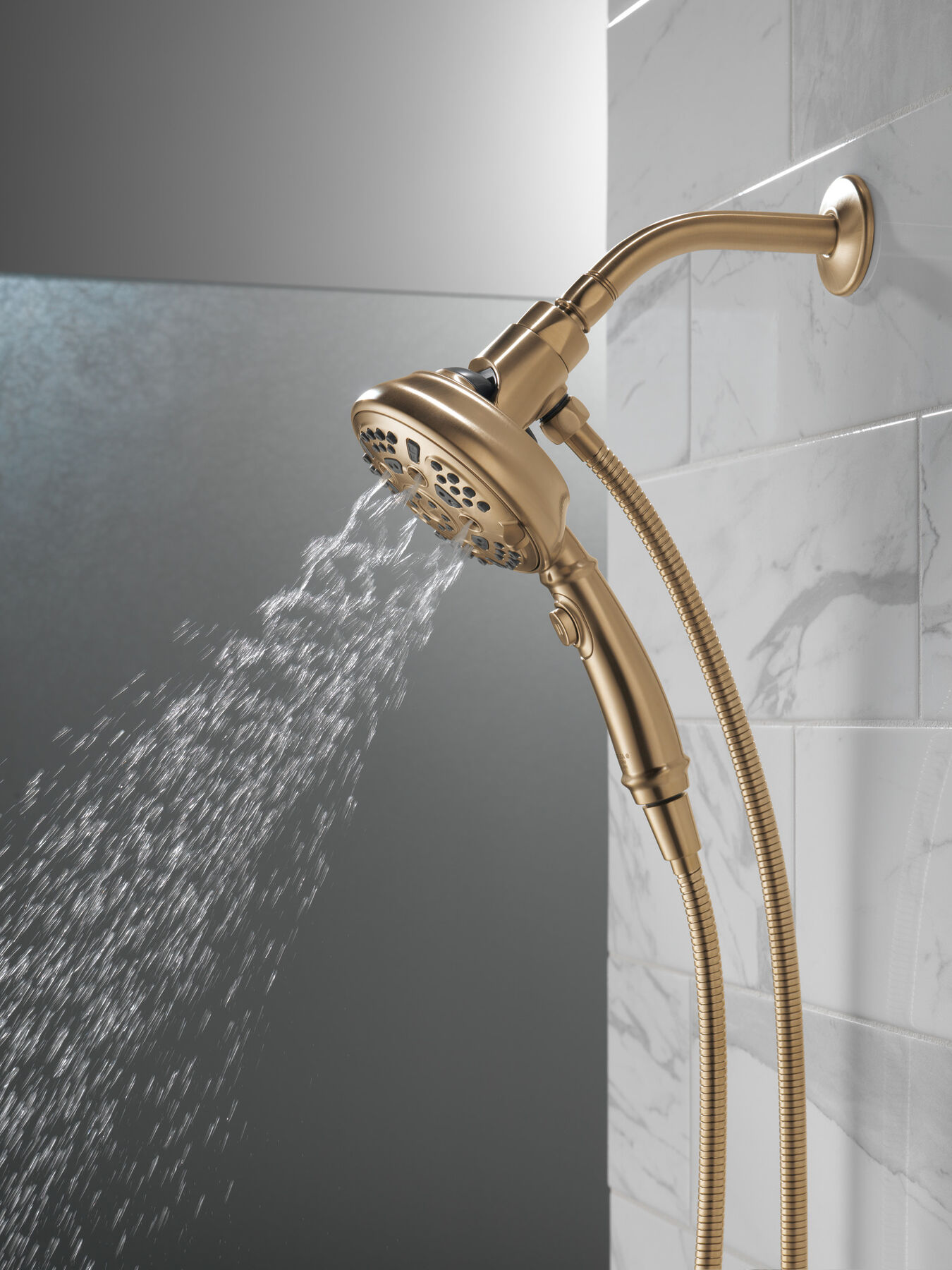 https://www.deltafaucet.com/dw/image/v2/BFJJ_PRD/on/demandware.static/-/Sites-delta-master-catalog/default/dw8cd16fdc/images/large/54710-CZ-PK_WATER_05_WEB.jpg?sw=1800&sh=1800&sm=fit