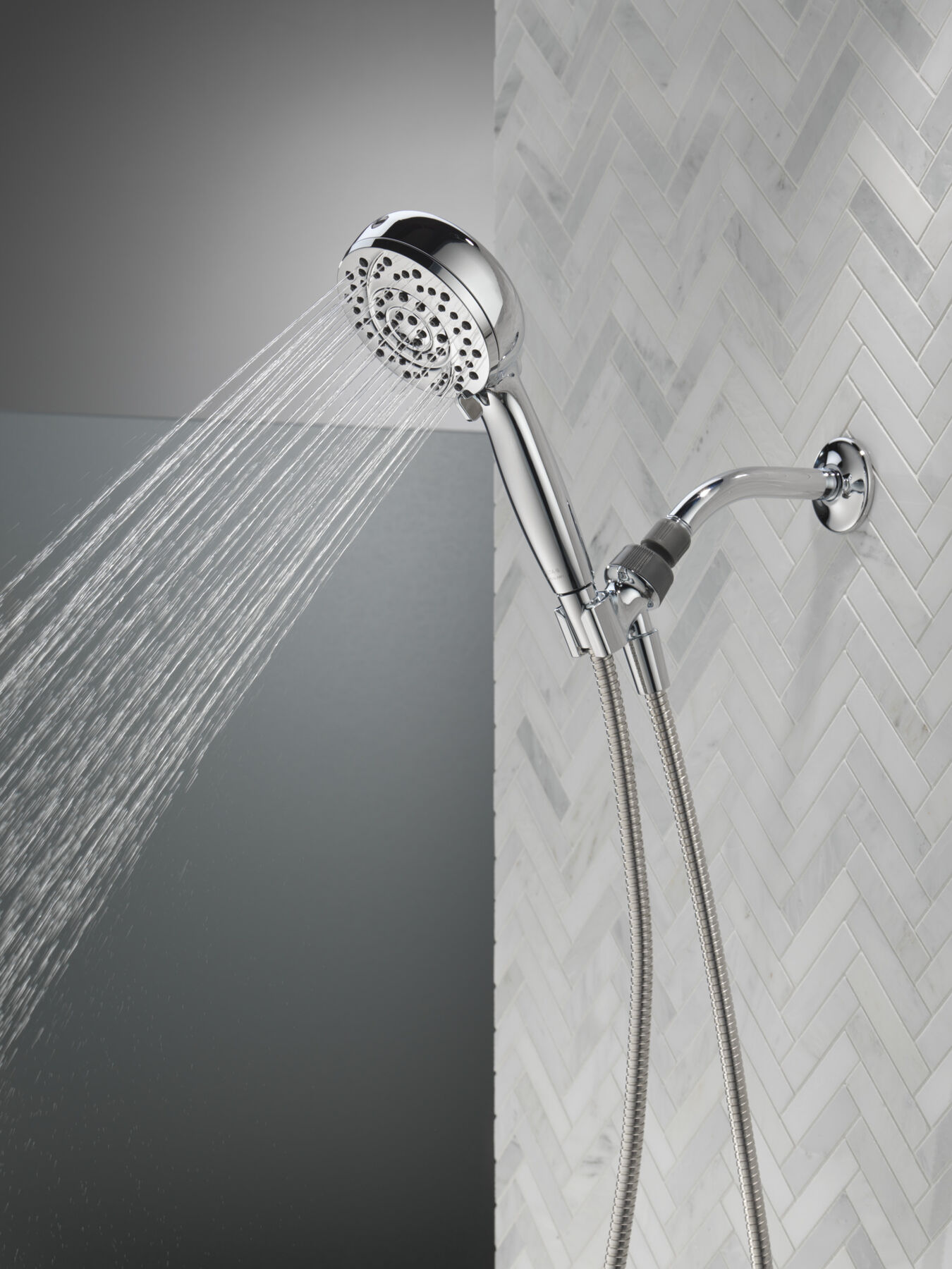 The Shower Power Pro Is a Hassle-Free, Hydro-Powered Shower