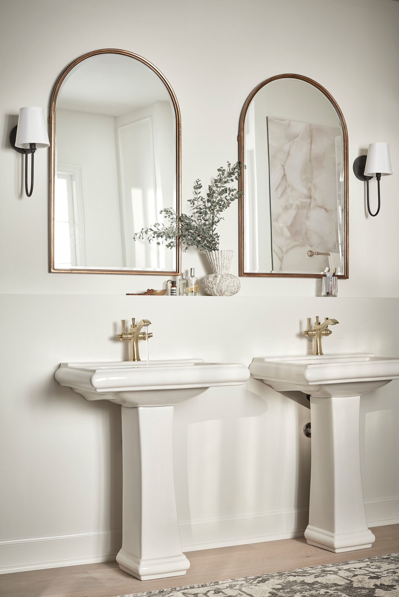 delta brushed bronze bathroom faucet