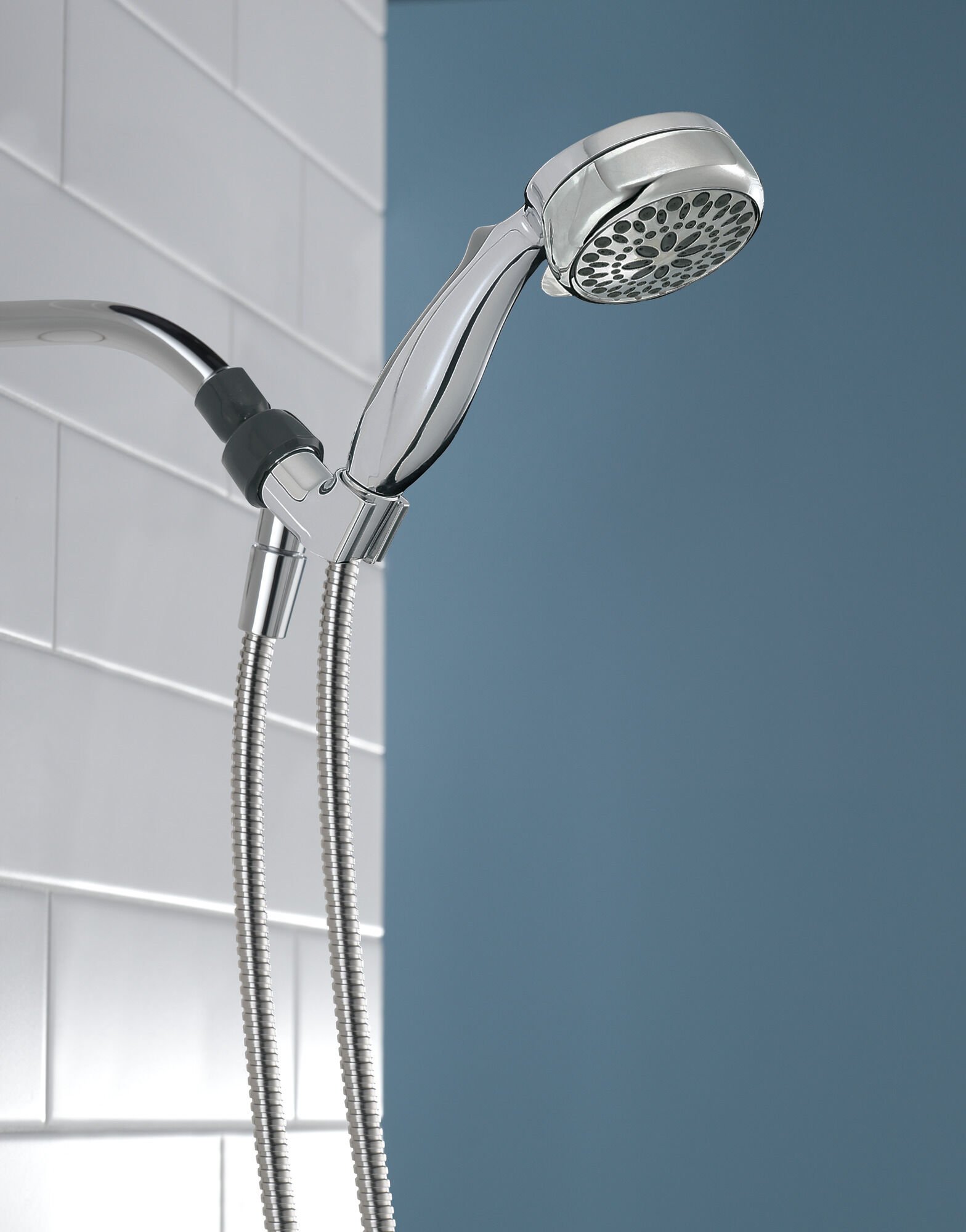 7-Setting Hand Shower in Chrome 75700 | Delta Faucet