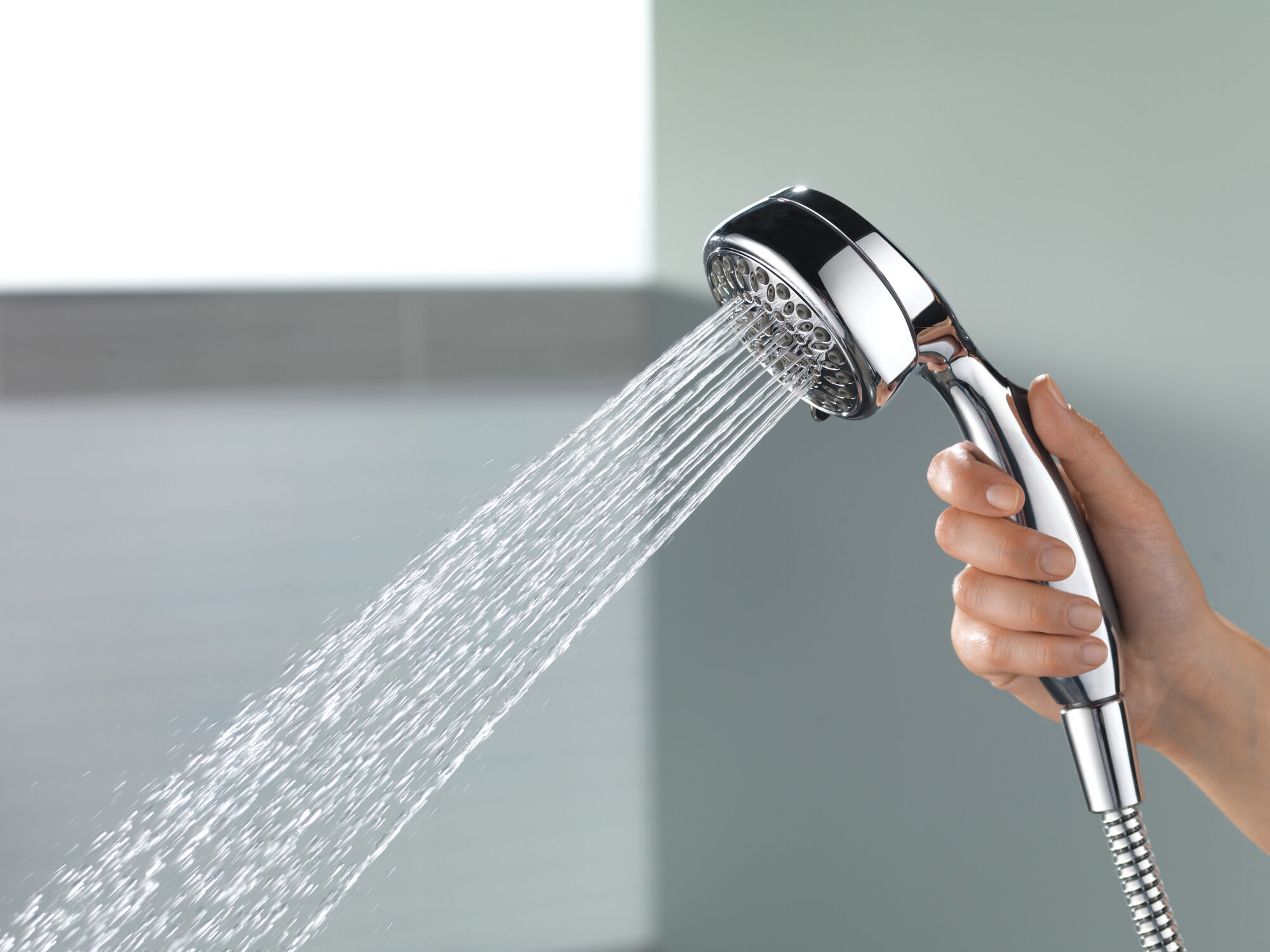 7-Setting Hand Shower in Chrome 75700 | Delta Faucet